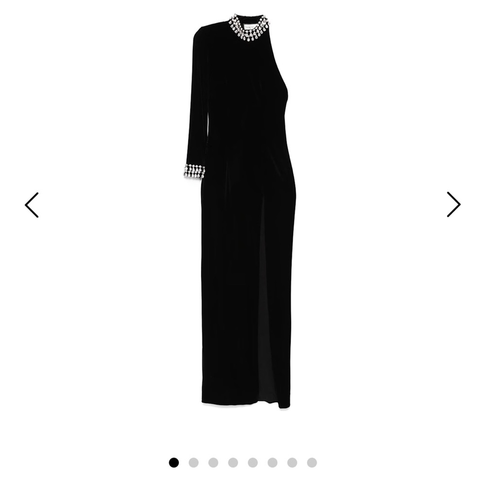 Nissa Elegant Black Velvet Dress